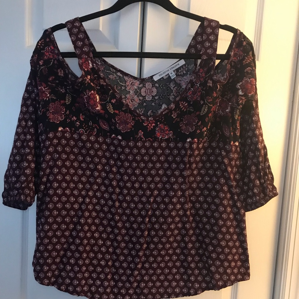 Cold shoulder top
